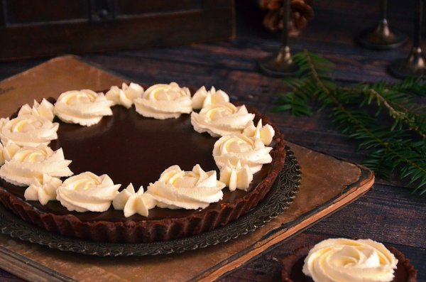 Narancsos csoki mousse tart - karácsonyi narancsos-csokis pite recept
