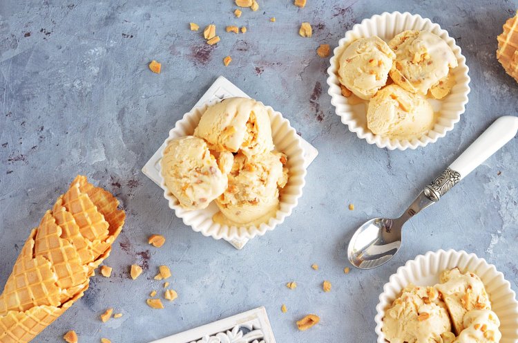 sós mogyorós semifreddo recept - mogyoróvajas parfé házilag