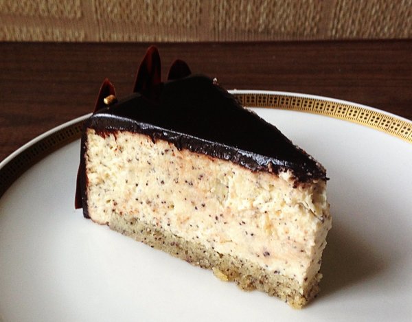 Mákos vaníliás mousse torta recept - nyuszi mousse torta készítése