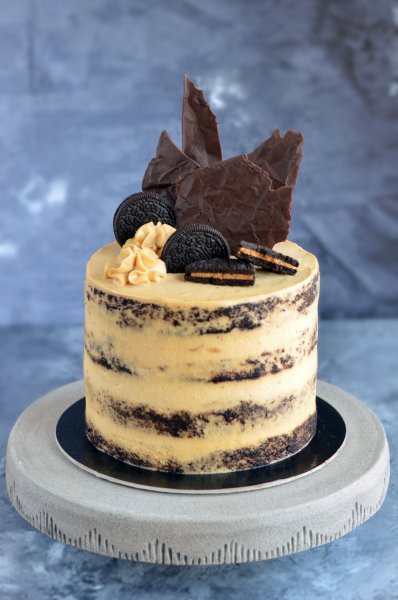 Mogyoróvajas csokitorta recept - pucér torta