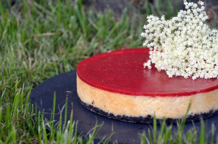 epres sajttorta oreo-val - New York-i sajttorta eperrel és oreoval