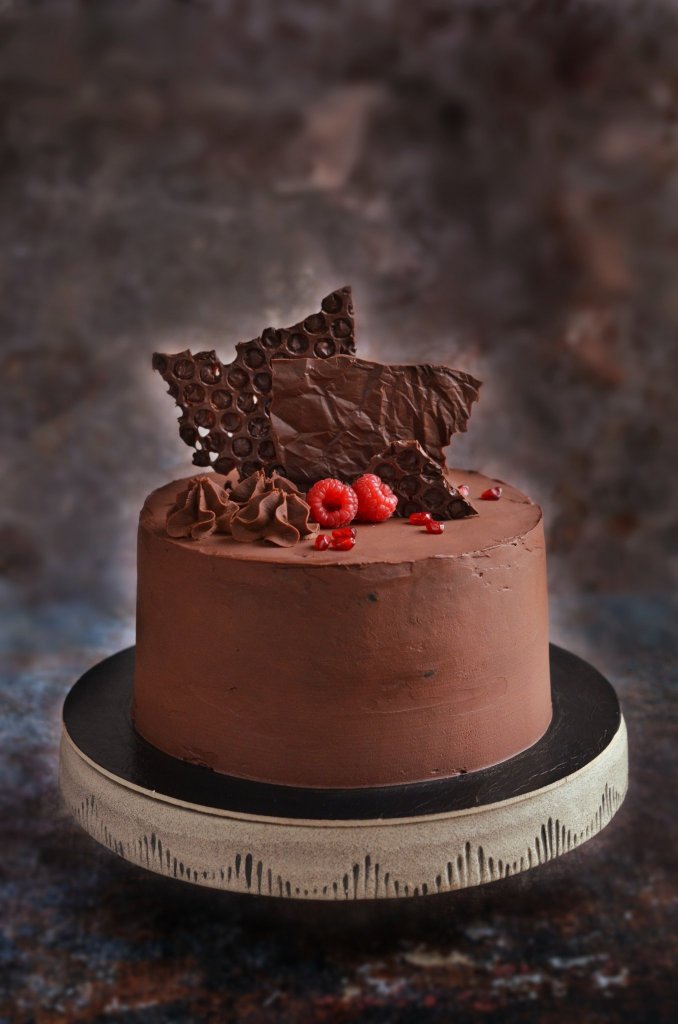 vegán csokitorta recept erdei gyümölccsel