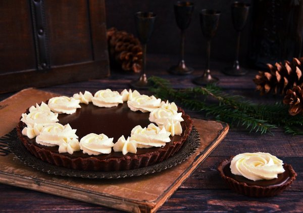 Narancsos csoki mousse tart - karácsonyi narancsos-csokis pite recept