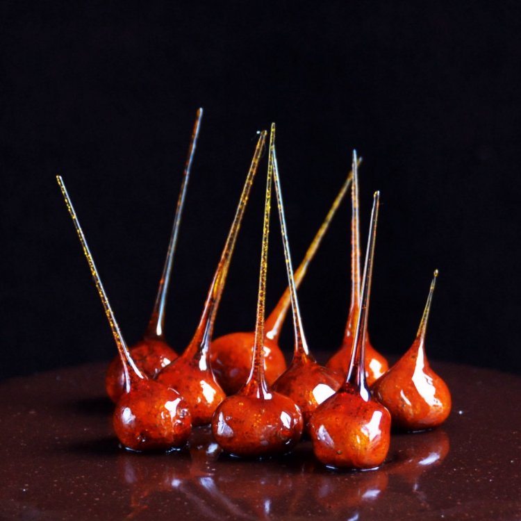 Karamellizált mogyorótüske készítése otthon