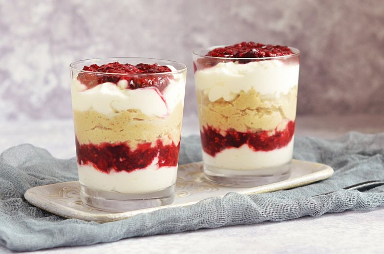 cukormentes gesztenyés-mascarponés pohárkrém recept erdei gyümölcsökkel