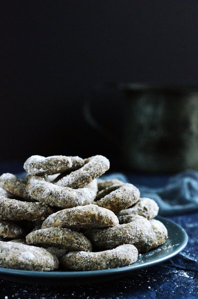 Mákos vaníliás kifli recept karácsonyra