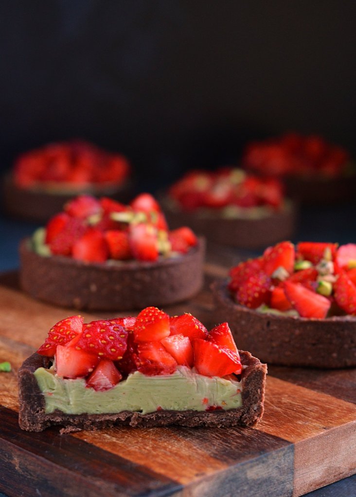 Pisztáciás-epres tart recept házilag egyszerűen