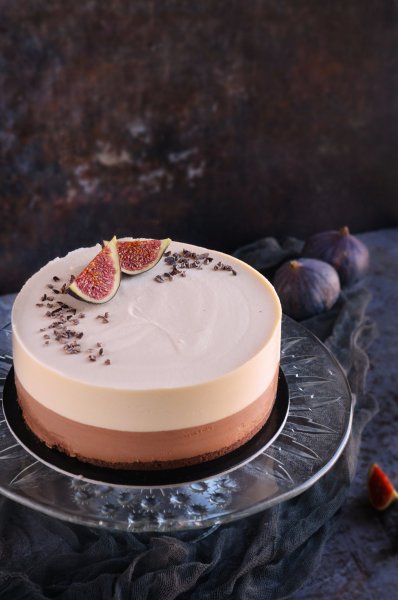 Csokis sós karamell mousse torta recept fügével