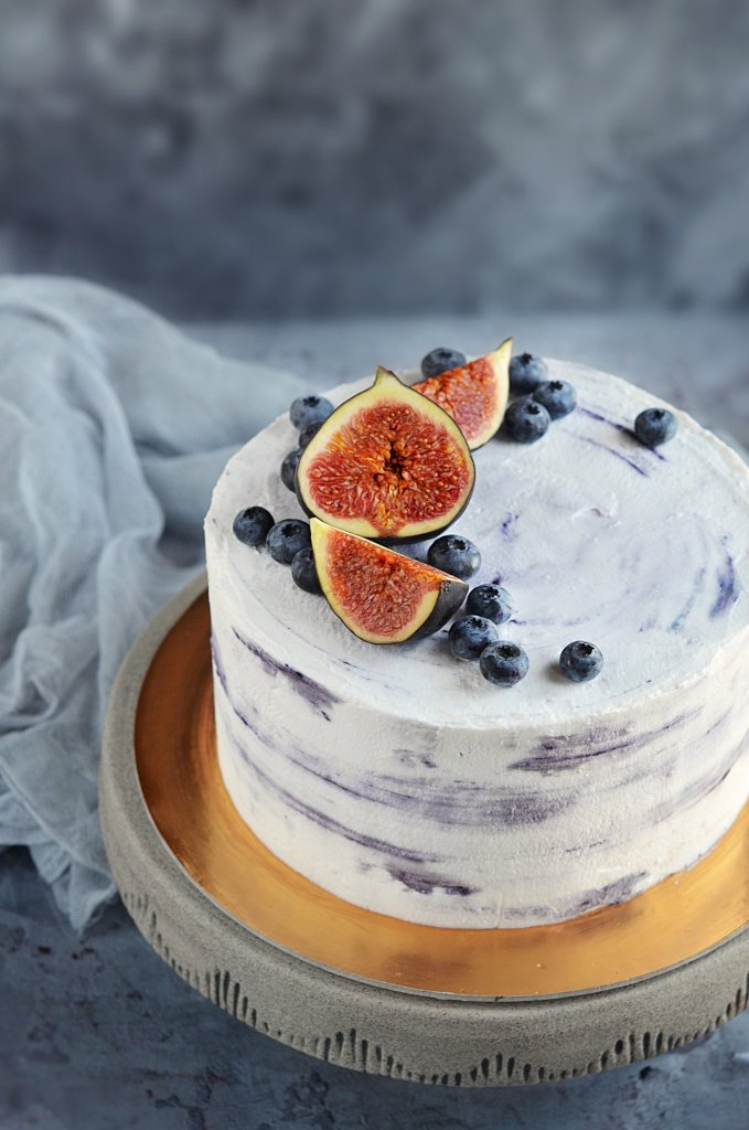 sós karamelles-kókuszos vegán csokis torta recept fügével