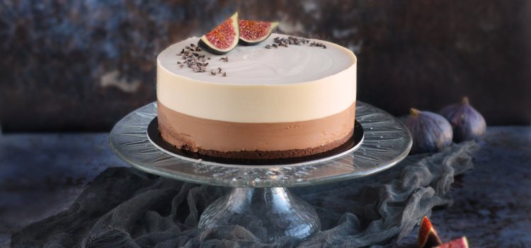 karamell-csoki mousse torta recept fügével