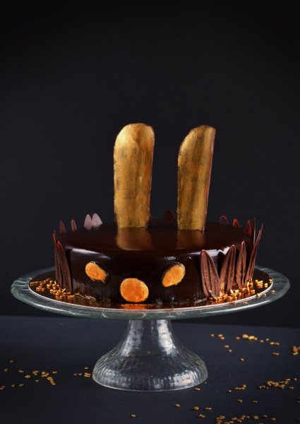 Húsvéti nyuszi torta készítése - mákos vanília mousse torta tükörglazúrral