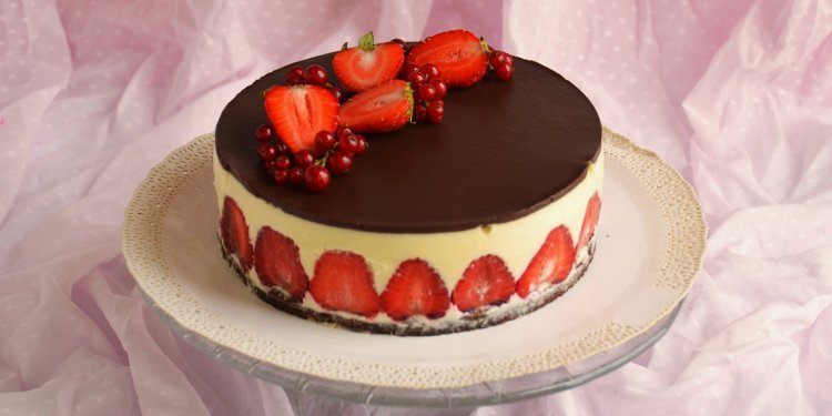 Epres fehércsoki torta namelaka technikával - recept