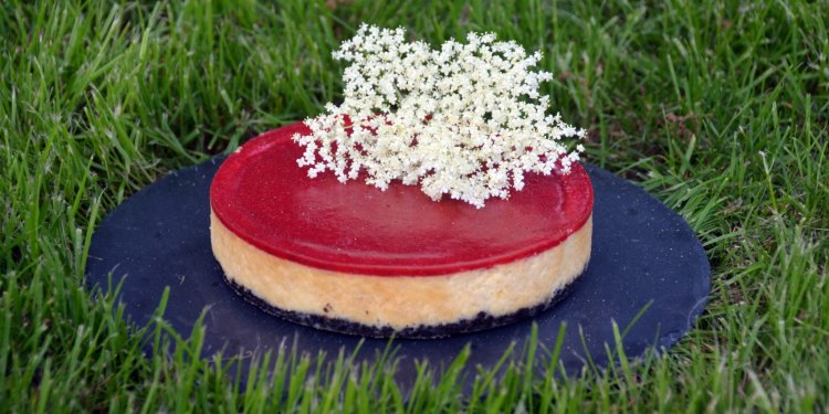 epres sajttorta oreo-val - New York-i sajttorta eperrel és oreoval