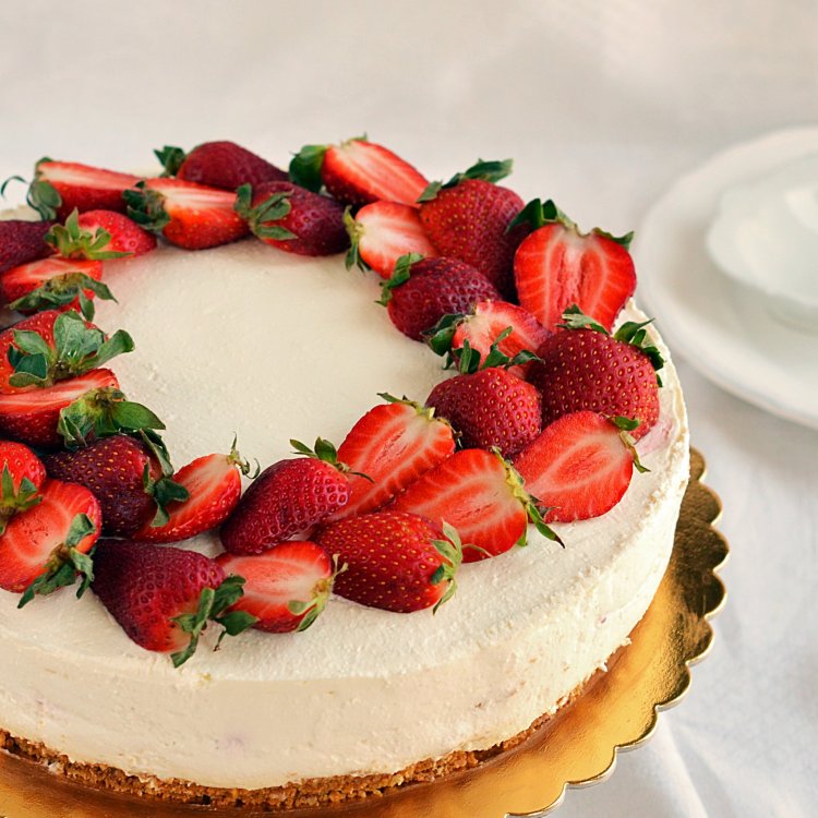 Epres túrótorta cukormentesen, sütés nélkül, eritrittel és steviával - recept