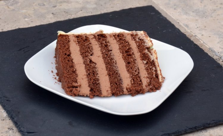 laktózmentes csokitorta recept kihabosított ganache-sal