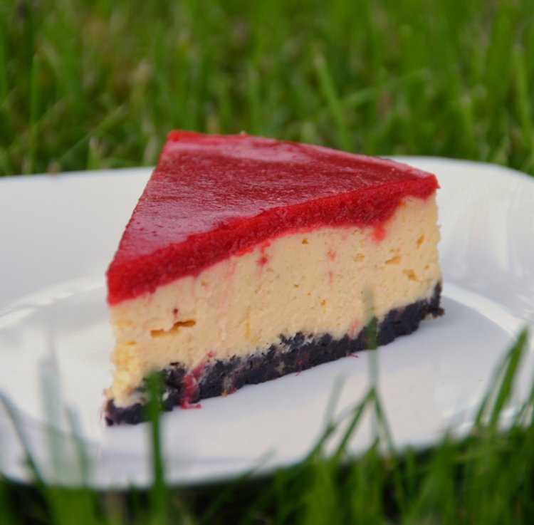 epres sajttorta oreoval - New York-i sajttorta eperrel és oreo-val