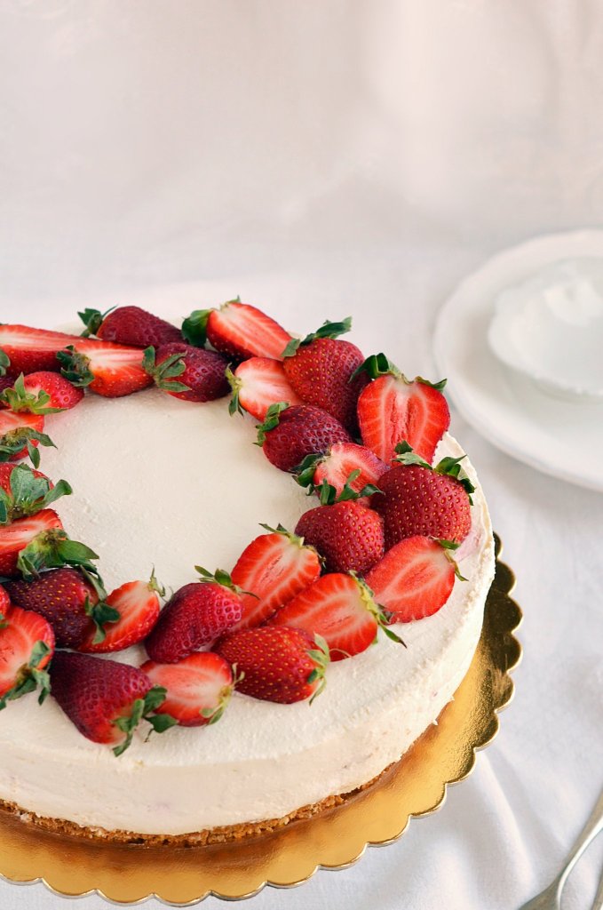 Epres túrótorta cukormentesen, sütés nélkül, eritrittel és steviával - recept