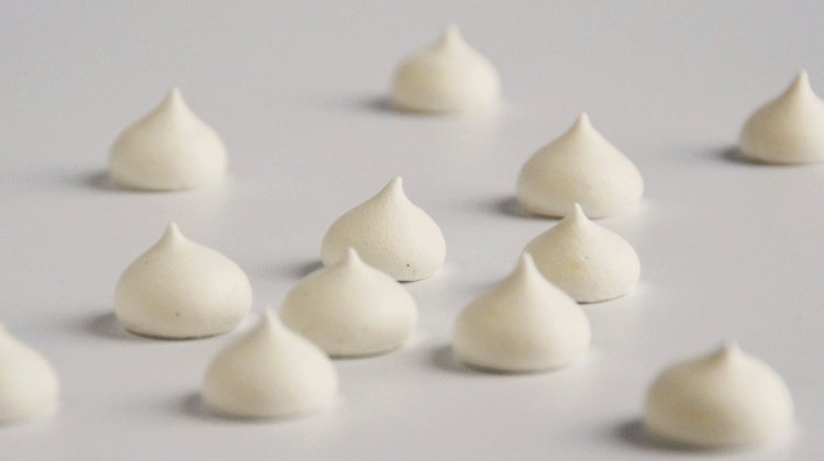 Vegán habcsók recept - habcsók tojás nélkül