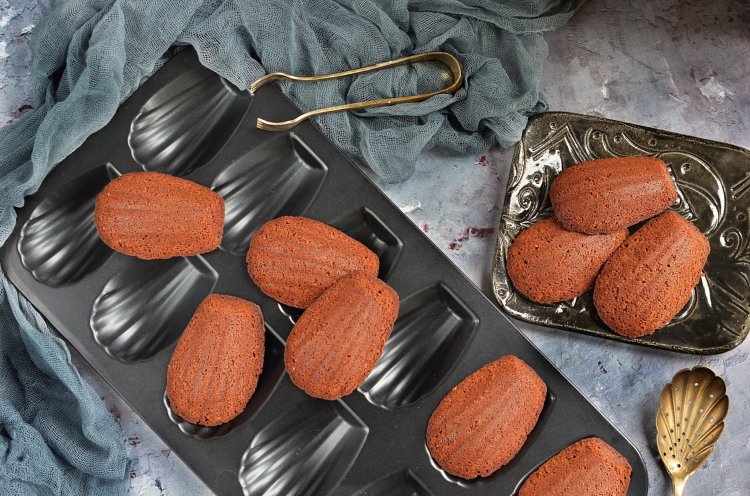 cukkinis csokis madeleine recept - francia kagyló aprósüti