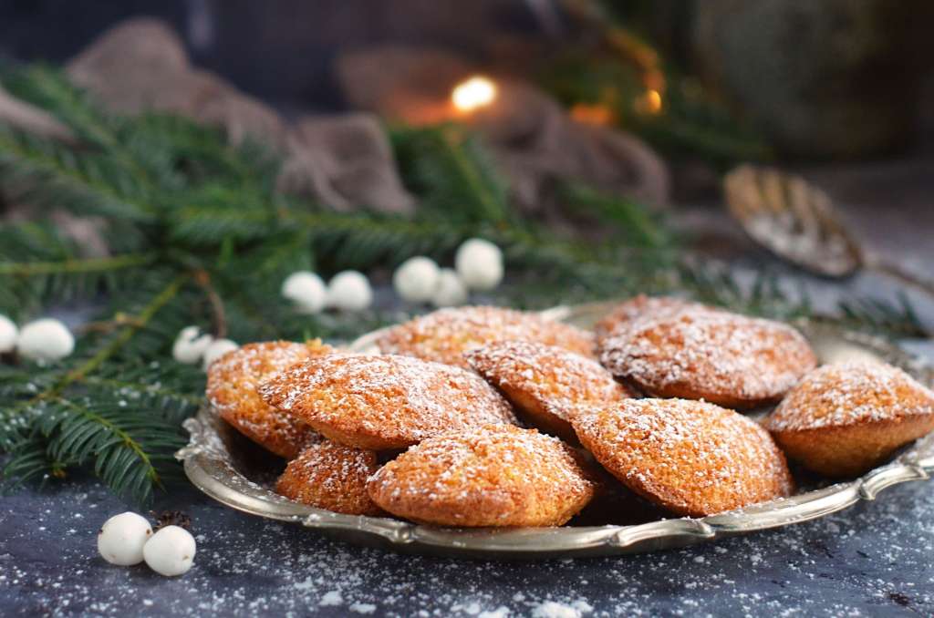 Adventi mézeskalácsos madeleine recept