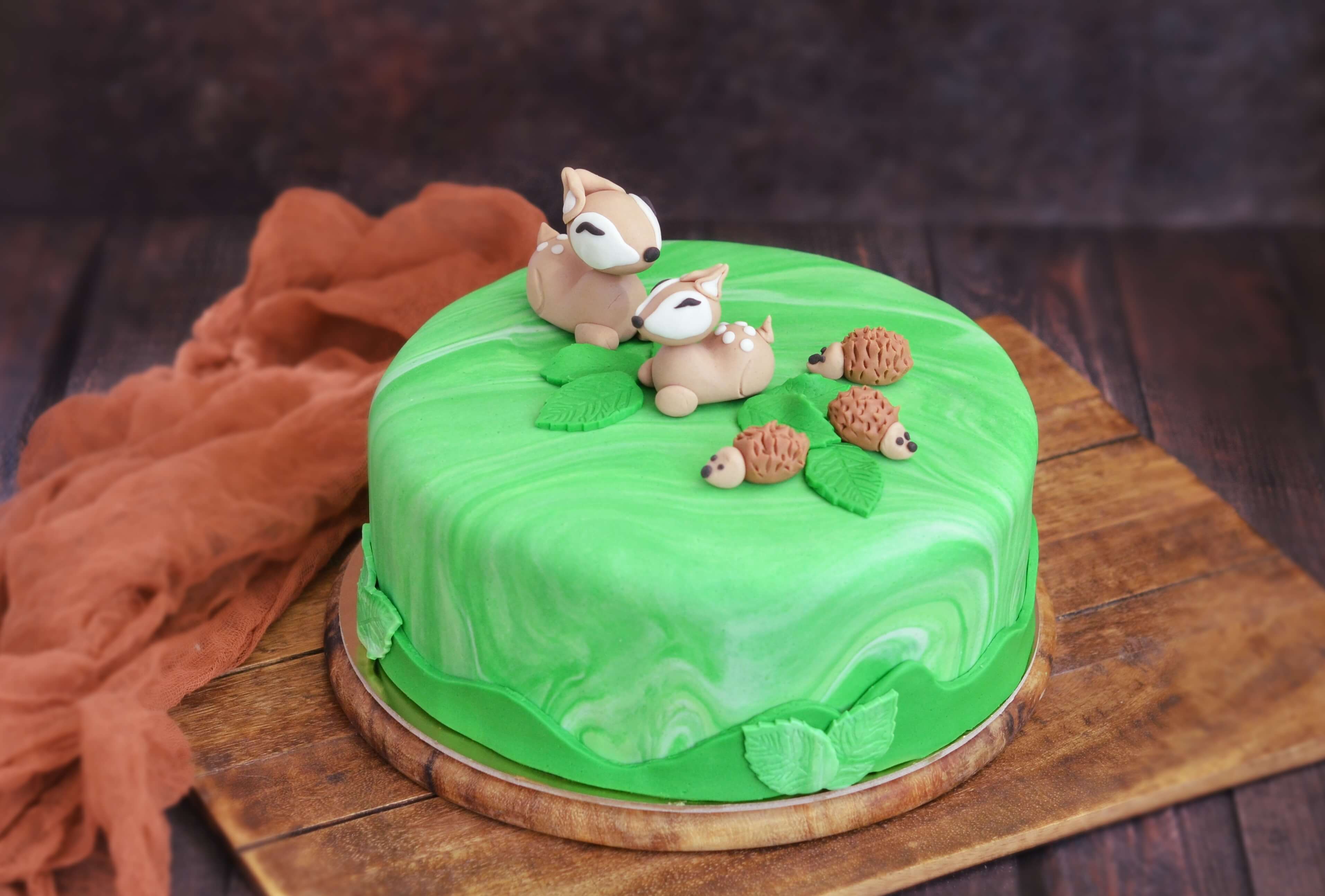 márványos torta fondant őzike házilag